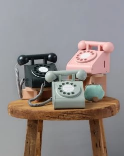 Retro Wooden Telephone - Pink -Baby Grundausstattungs Geschäft retro wooden telephone pink 3
